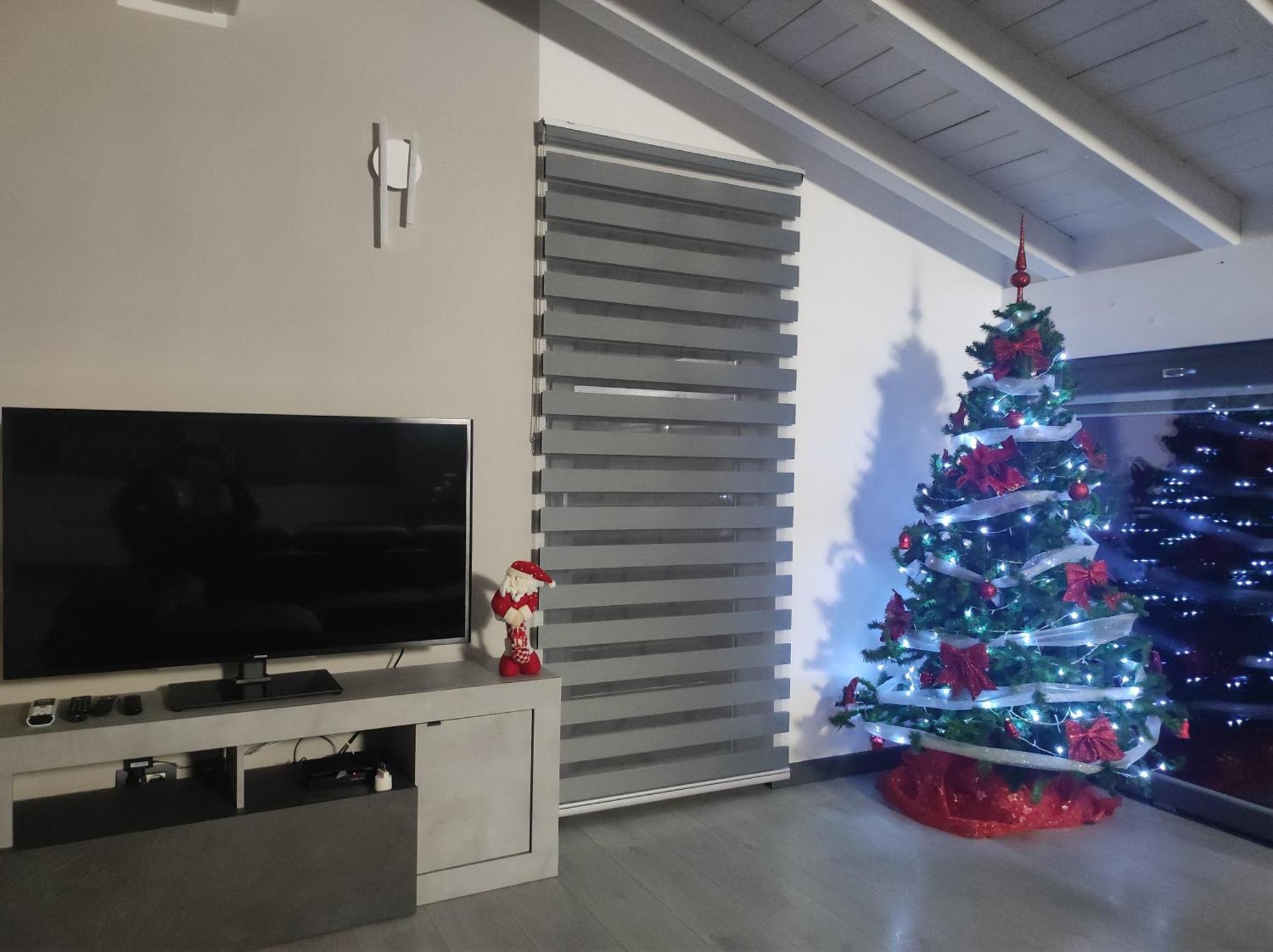 Luminoso Appartamento Vista Lago Solto Collina Ngoại thất bức ảnh